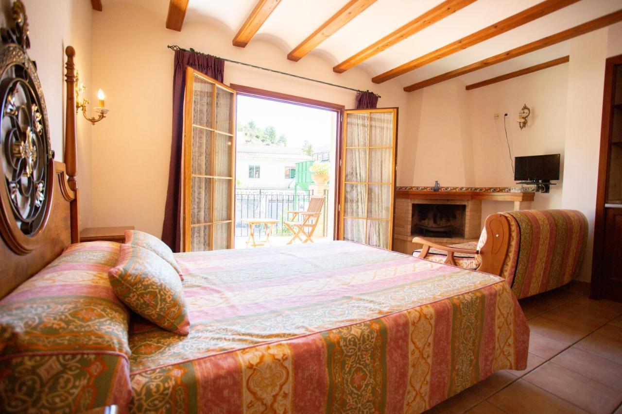 Hotel Rural Serrella Castell De Castells ภายนอก รูปภาพ