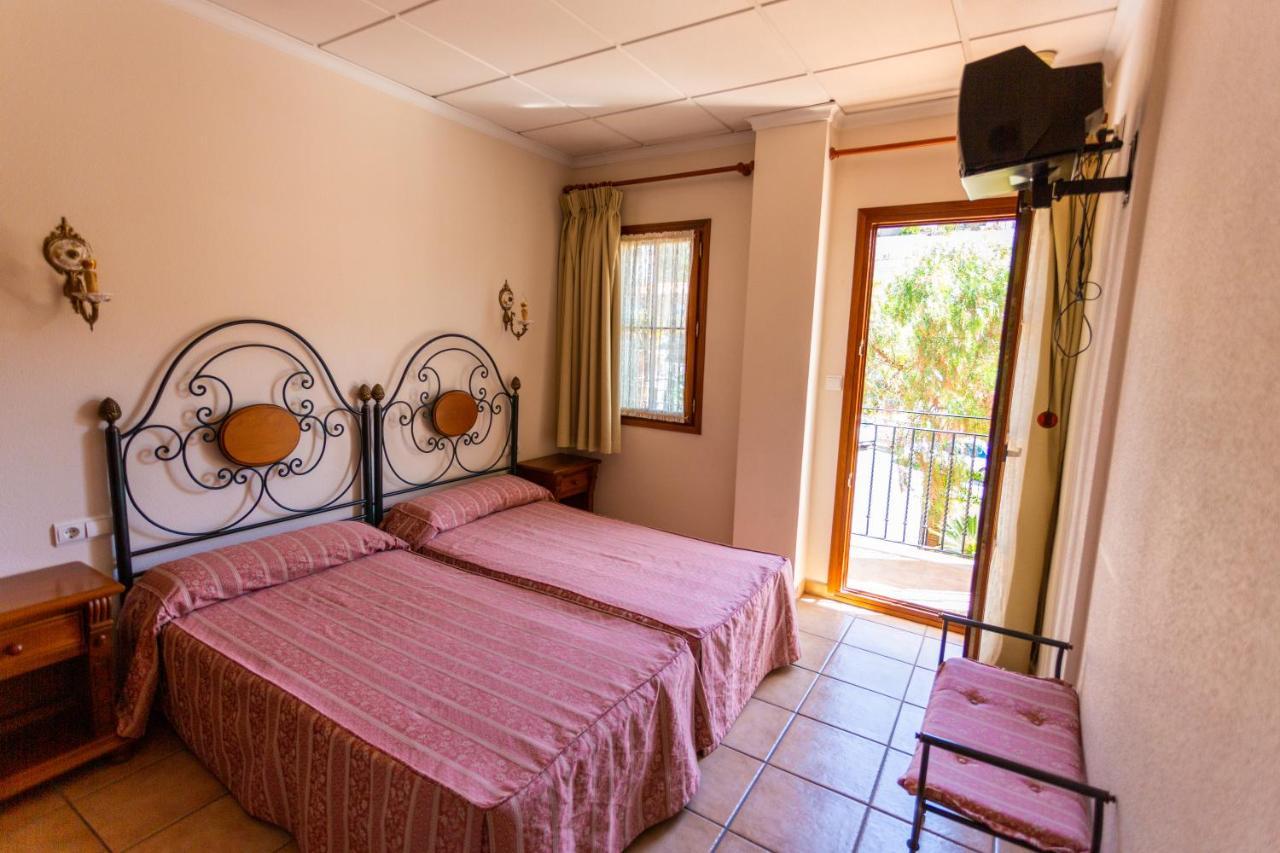 Hotel Rural Serrella Castell De Castells ภายนอก รูปภาพ
